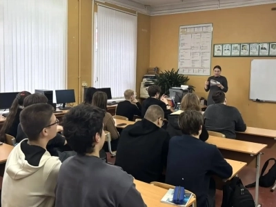 🤖Неделя информатики: погружение в будущее!