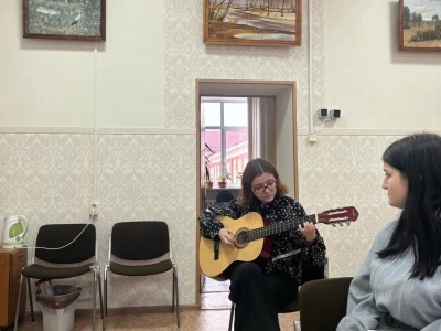 В колледже состоялась встреча с представителями Новозыбковского творческого объединения "Родник"