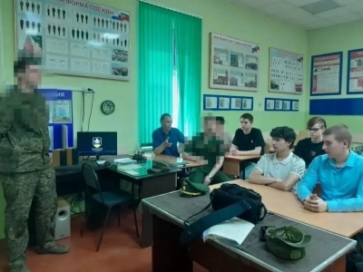 АГИТАЦИОННАЯ РАБОТА: ВСТРЕЧА С ПРЕДСТАВИТЕЛЕМ ВОЕНКОМАТА