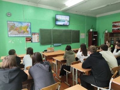 В колледже состоялась демонстрация фильма "София и Софья — две медали" в рамках проекта "Всероссийские детские кинопремьеры".