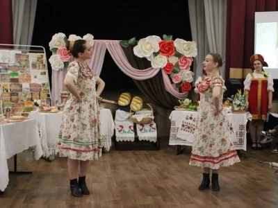 В колледже состоялся праздник "Бабушкины пироги"
